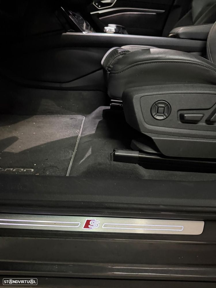 Audi e-tron 55 quattro S line - 10