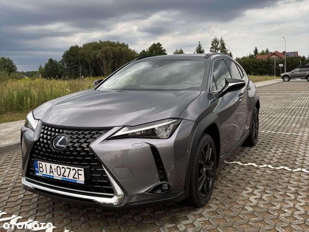 Lexus UX - 11