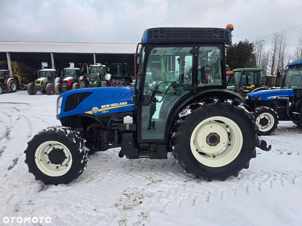 New Holland T4.90F - 8