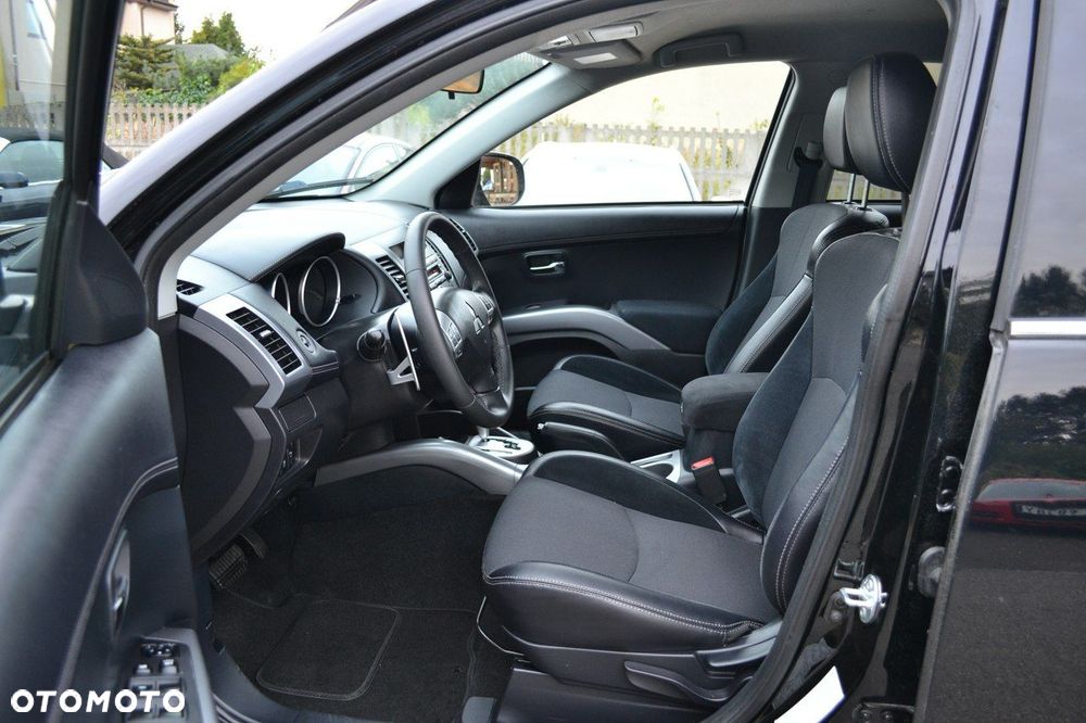 Mitsubishi Outlander 2.0 Intense 2WD CVT - 7