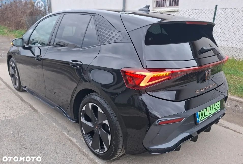 Cupra Born - 31