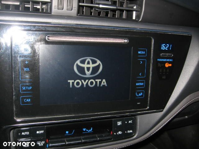 Toyota Corolla 1.6 Premium MS EU6 - 18