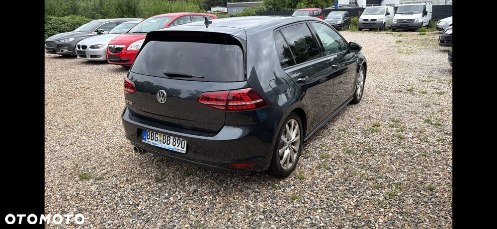 Volkswagen Golf - 3