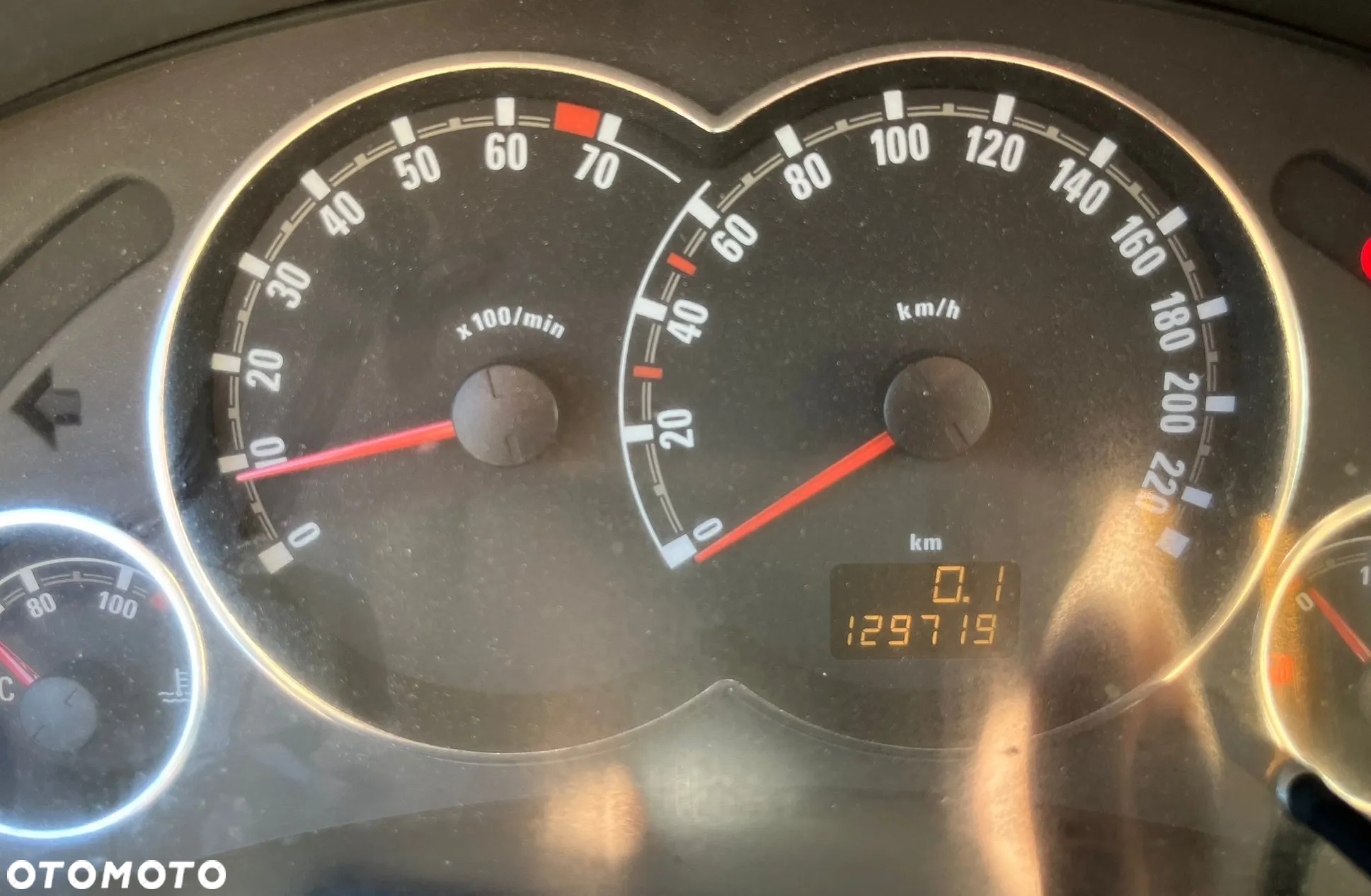 Opel Meriva 1.6 16V Innovation 110 Jahre - 6