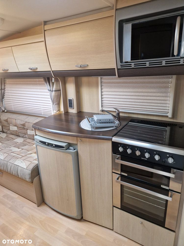 SWIFT Sterling Eccles - 9
