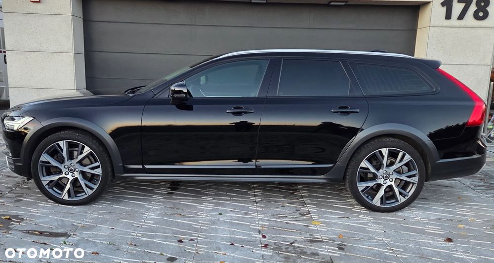 Volvo V90 Cross Country D5 AWD - 5