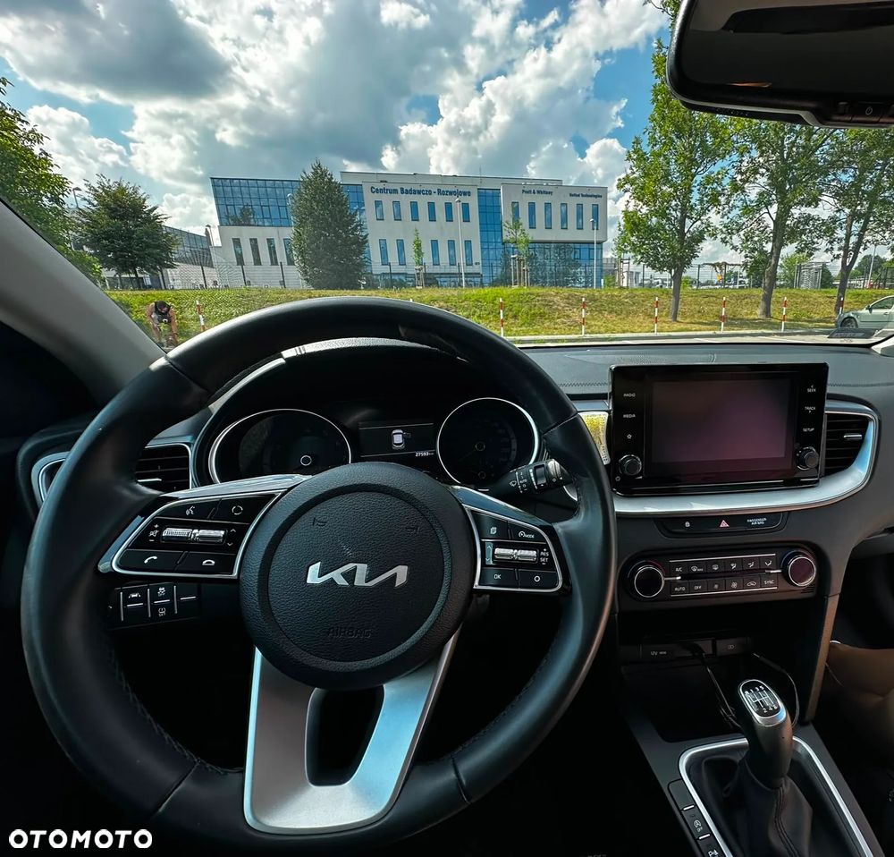 Kia XCeed 1.5 T-GDI M - 17