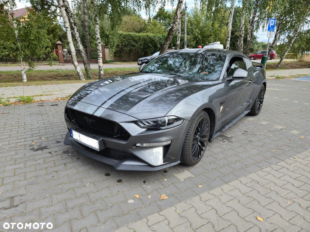 Ford Mustang 5.0 V8 GT - 4