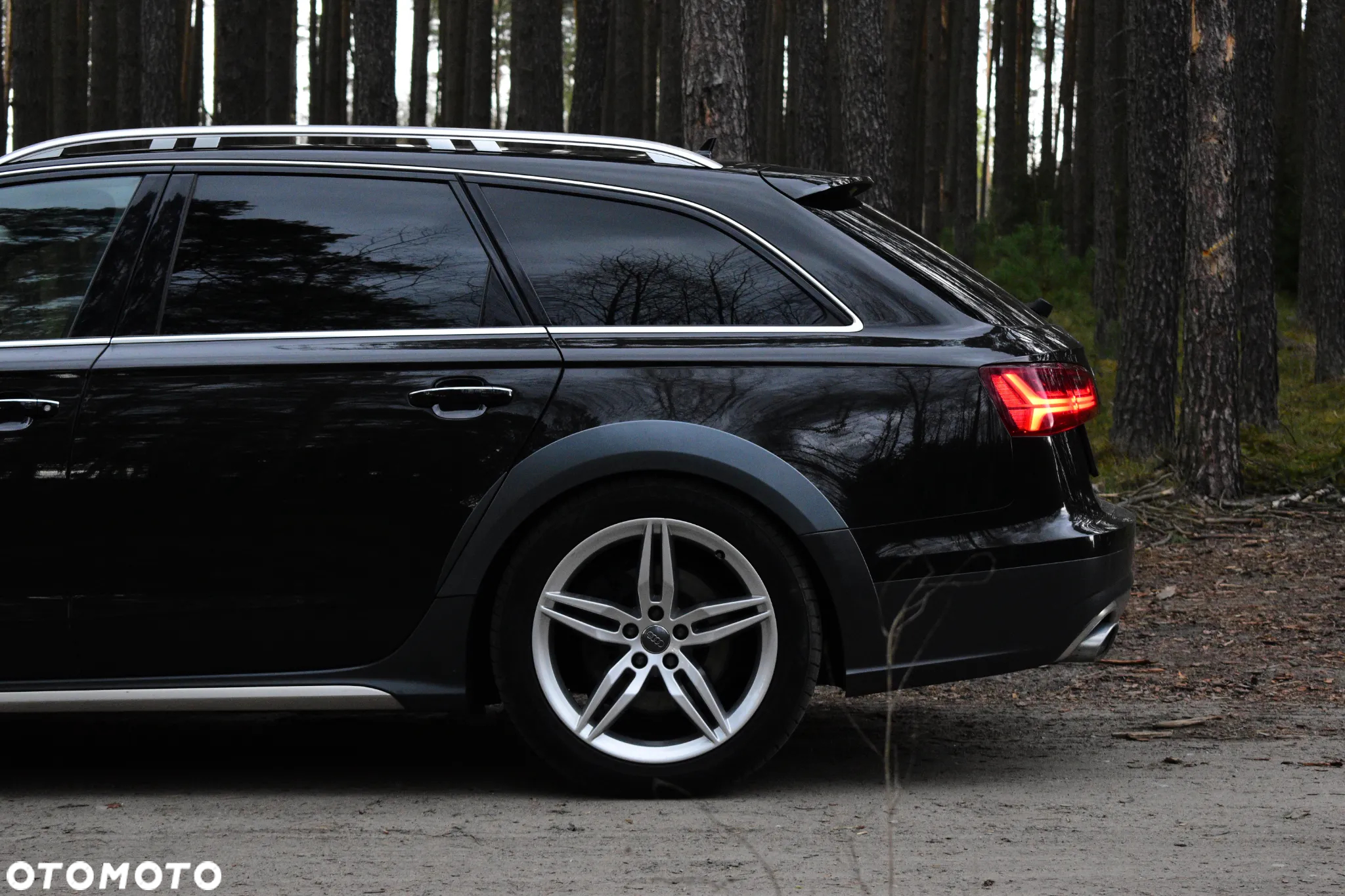 Audi A6 Allroad 3.0 TDI Quattro S tronic - 33