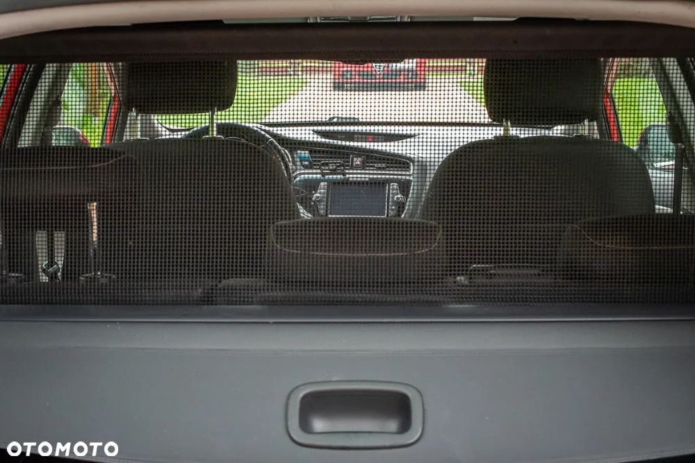 Kia Ceed 1.6 GDI L Business Line - 33