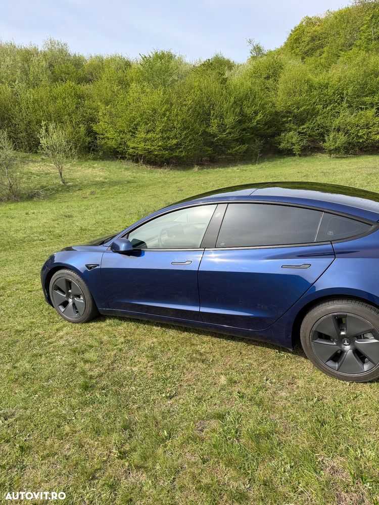 Tesla Model 3 Standard Hinterradantrieb - 2