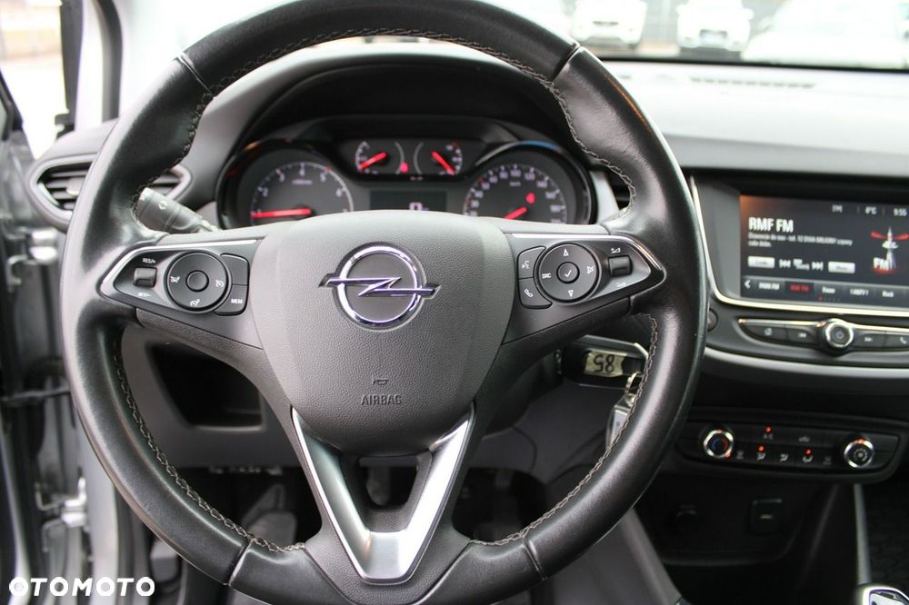 Opel Crossland - 16