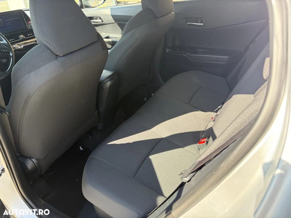 Toyota C-HR 1.8 HSD 122 CP 4x2 CVT C-enter - 13