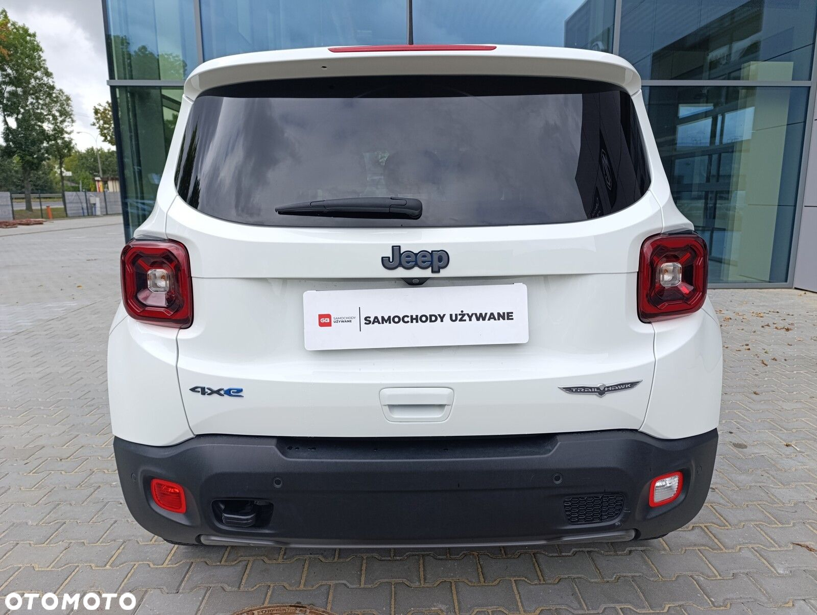Jeep Renegade - 8