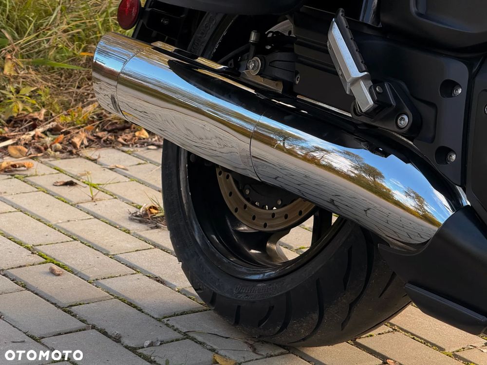 Honda Valkyrie - 12