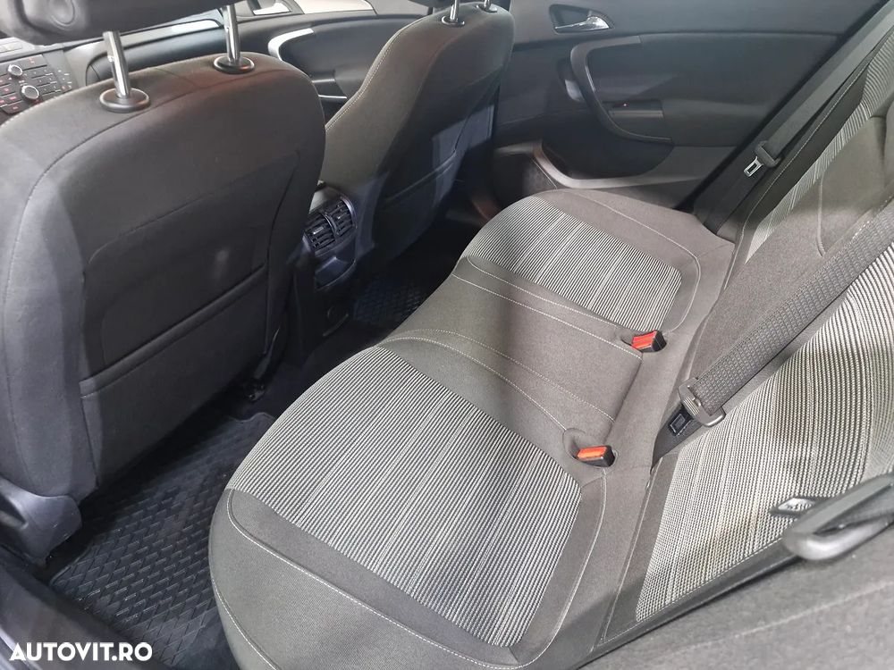 Opel Insignia 2.0 CDTI Edition - 9
