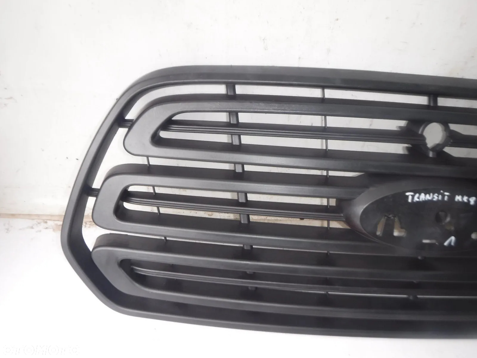 ford transit mk8 grill atrapa - 7