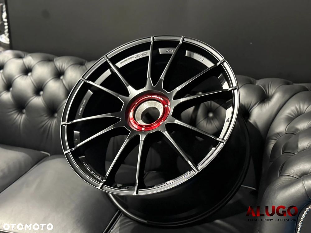 Felgi OZ Ultraleggera HLT CL pod Porsche 911 GT 3 RS - 1