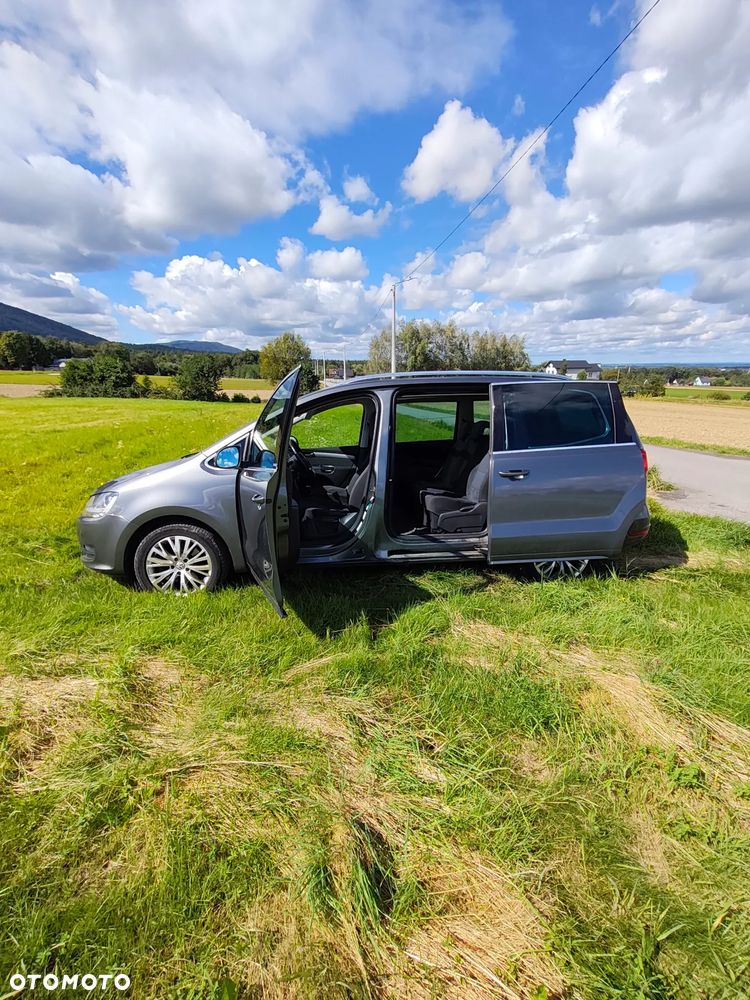 Volkswagen Sharan 2.0 TDI DSG Blue Motion Style - 4