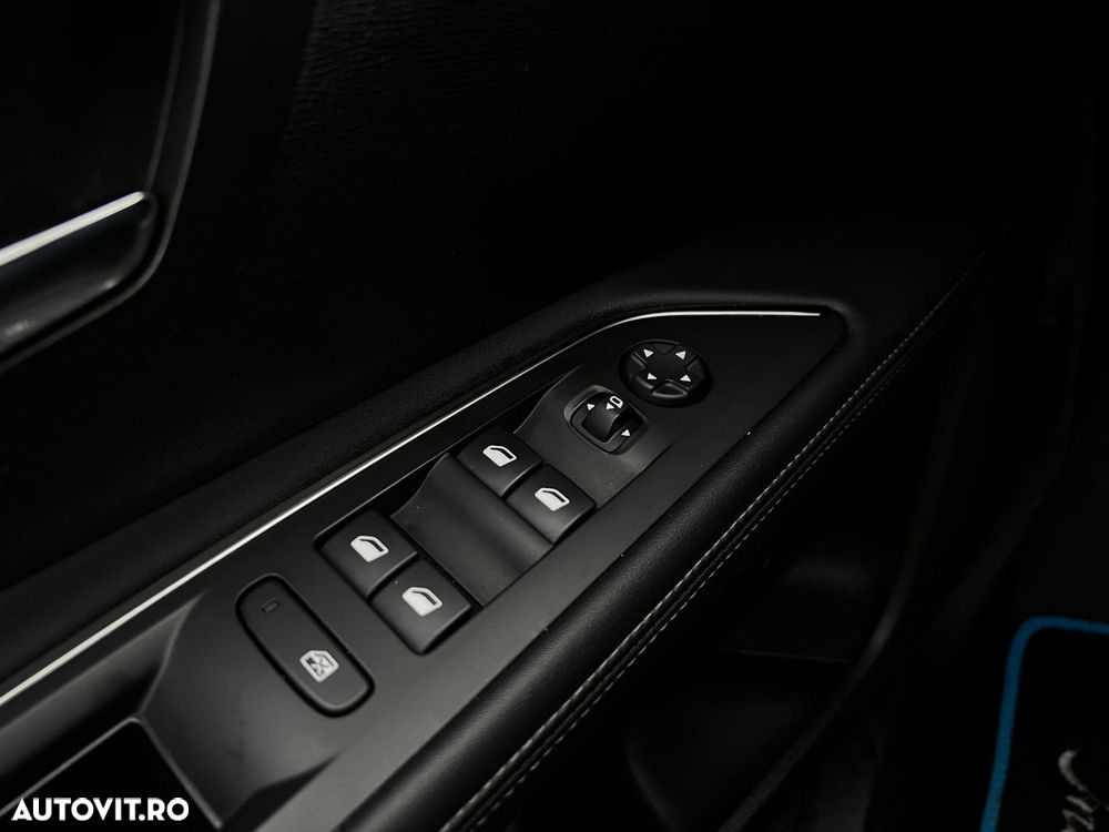 Peugeot 5008 - 34