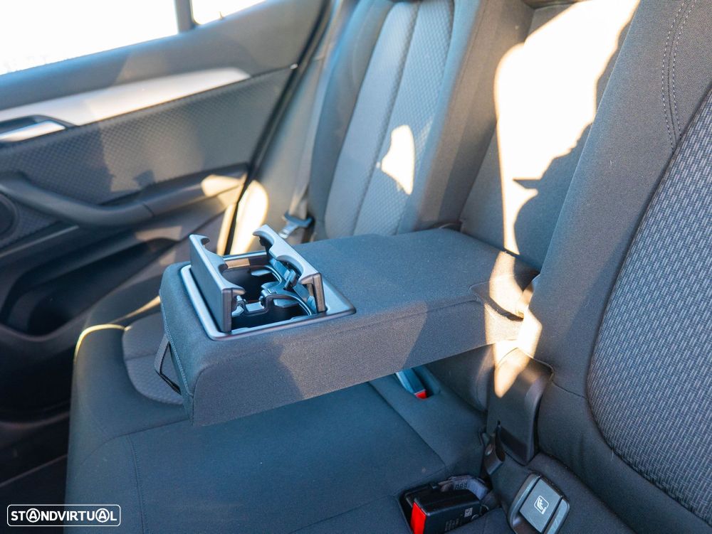 BMW X2 25 e xDrive - 29