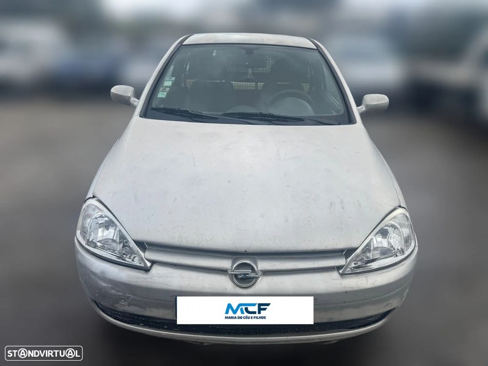 Opel Corsa C 1.7DI Van de 2001 para peças - 1