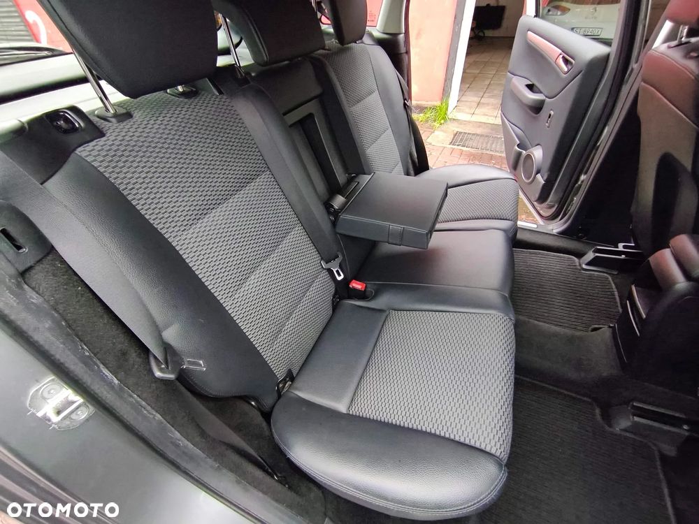 Mercedes-Benz Klasa B 180 CDI DPF SPORT EDITION - 22