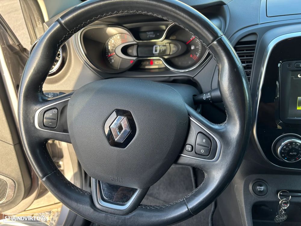 Renault Captur 1.5 dCi Exclusive XMOD EDC - 18