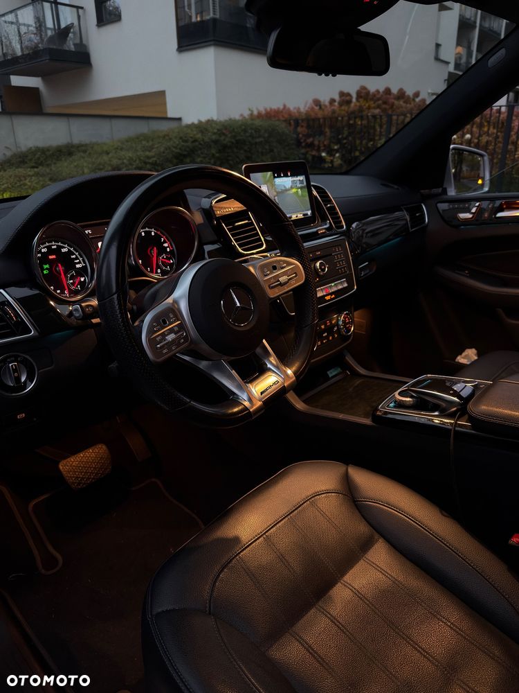 Mercedes-Benz GLS 450 4-Matic - 10