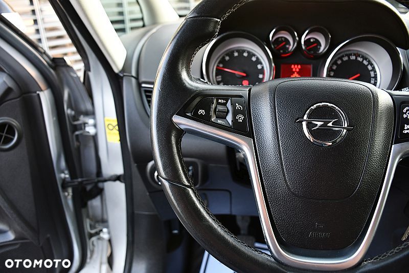 Opel Zafira 1.4 T Cosmo - 19