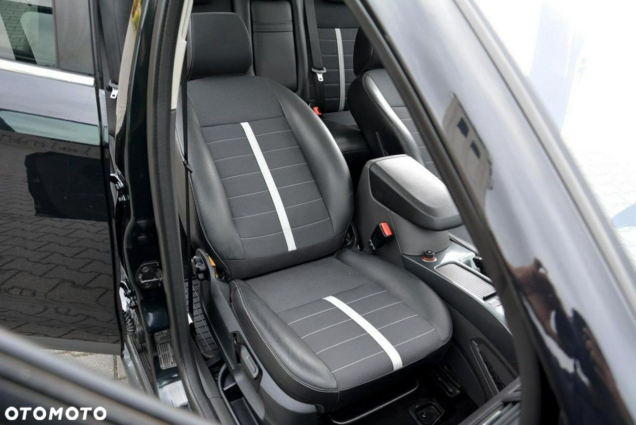 Ford Kuga 2.0 TDCi 4WD Titanium - 20