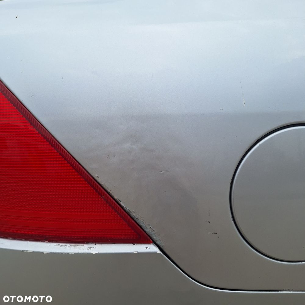 Ford Mondeo 1.8 X - 11