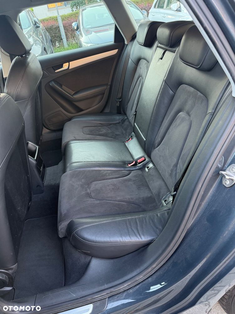 Audi A4 Avant 2.0 TDI - 22