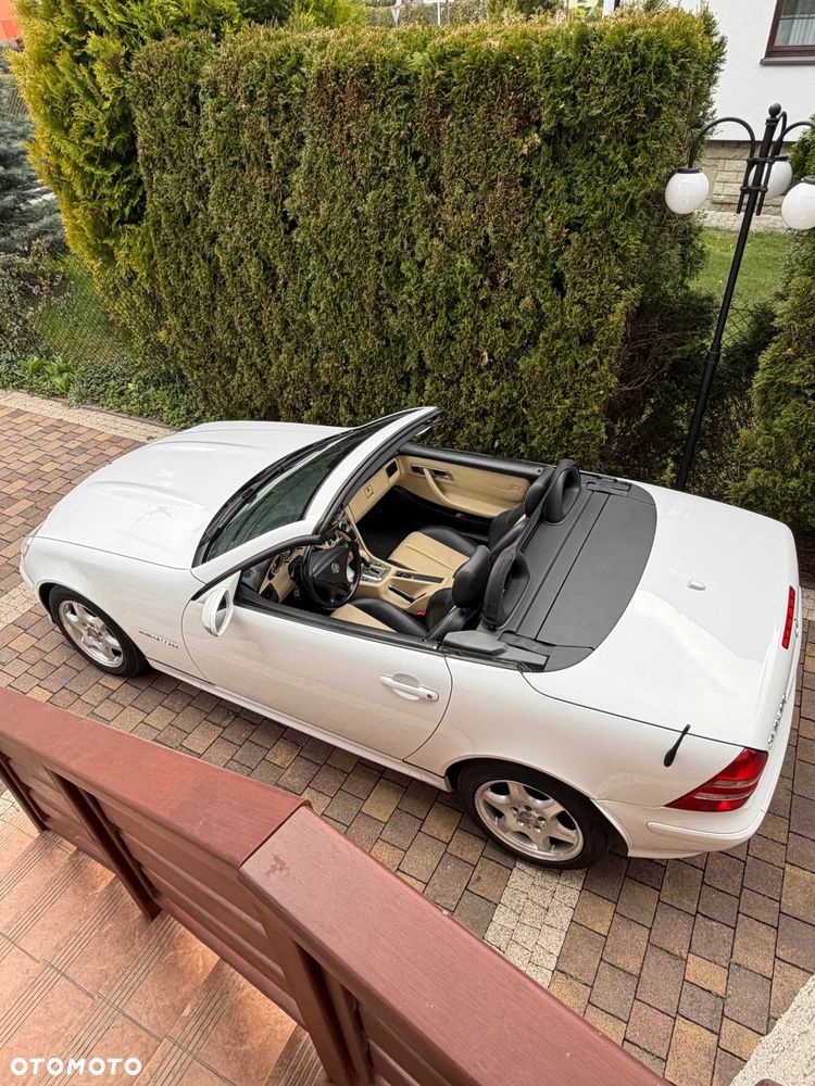 Mercedes-Benz SLK - 1