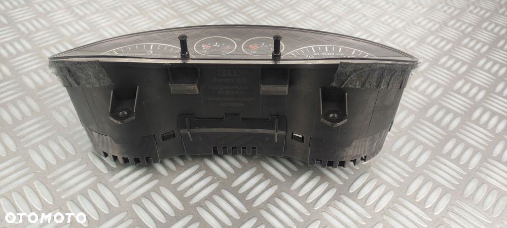 8P0920931E licznik zegary prędkościomierz AUDI A3 8P LIFT 2,0 TDI FIS EURO - 3