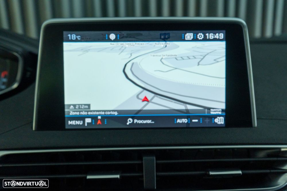 Peugeot 3008 1.5 BlueHDi Active Pack EAT8 - 14