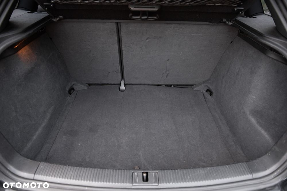 Audi A3 Sportback 2.0 TFSI (DSG) S tronic S line Sportpaket plus - 28