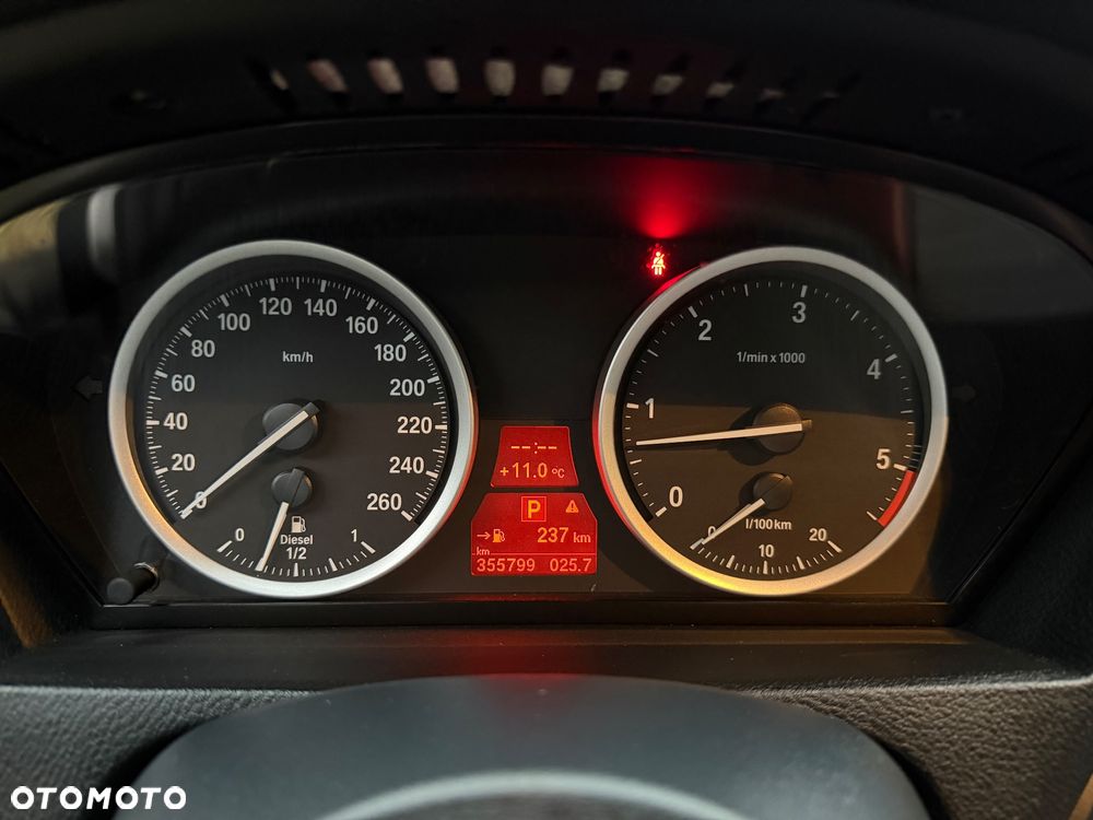 BMW X6 - 16
