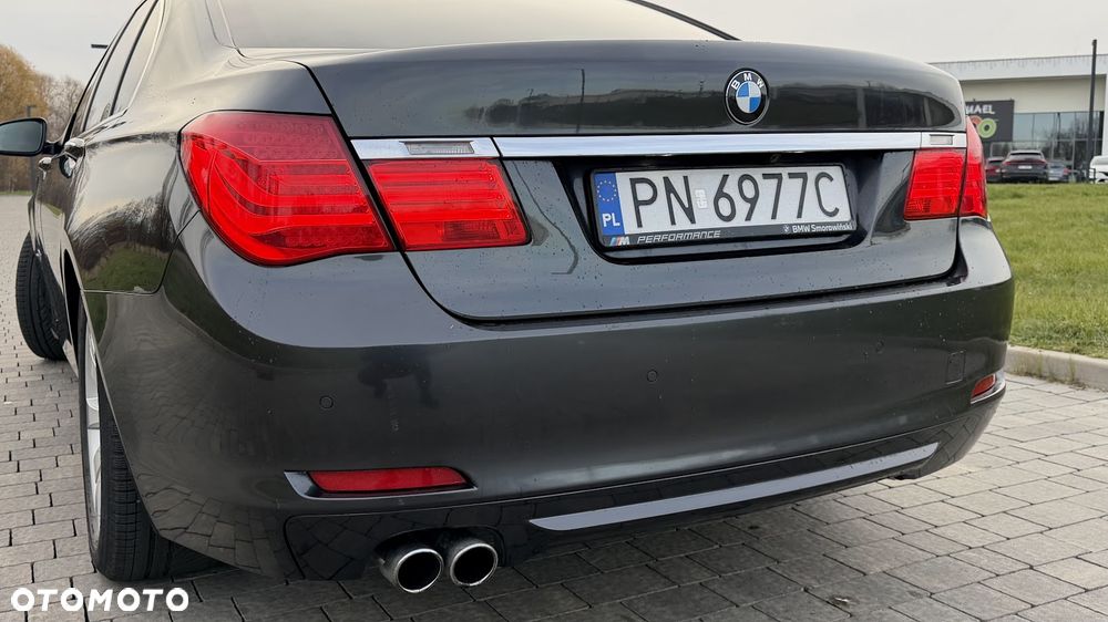 BMW Seria 7 730d - 26