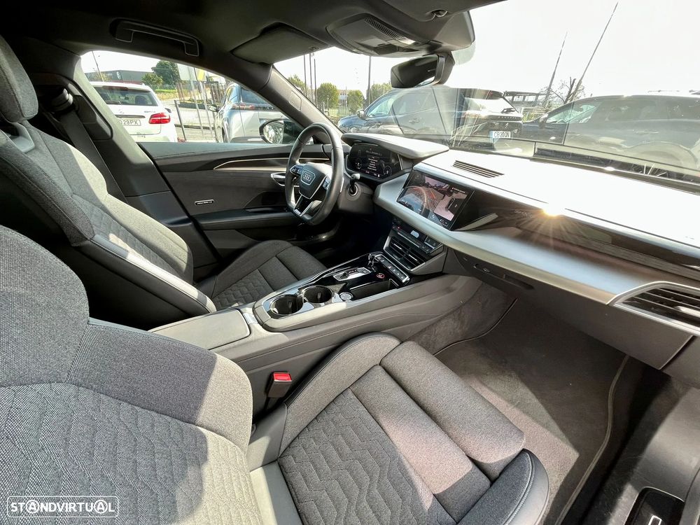 Audi e-tron GT quattro - 12