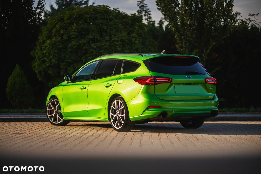 Ford Focus - 7