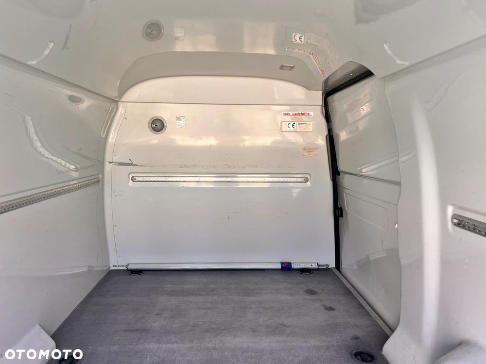 Volkswagen Transporter - chłodnia - 11