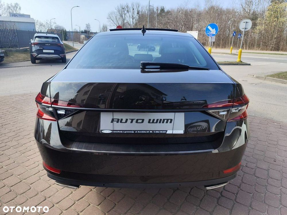Skoda Superb 2.0 TSI 4x4 L&K DSG - 20