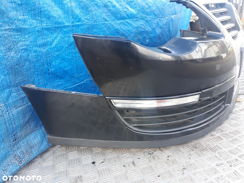 ZDERZAK PRZÓD VOLKSWAGEN PASSAT B6  KOLOR: LC9X  (2005-2010) - 2