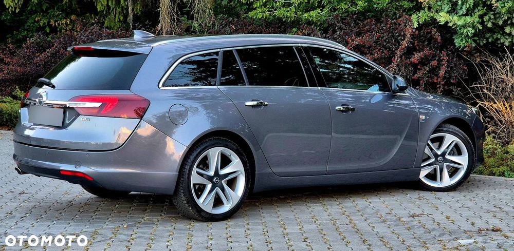 Opel Insignia 2.0 CDTI Cosmo - 17