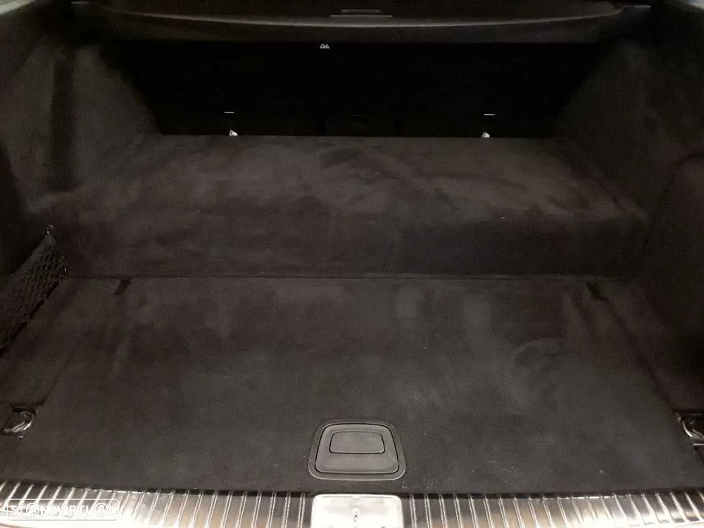 Mercedes-Benz E 300 de Avantgarde - 11
