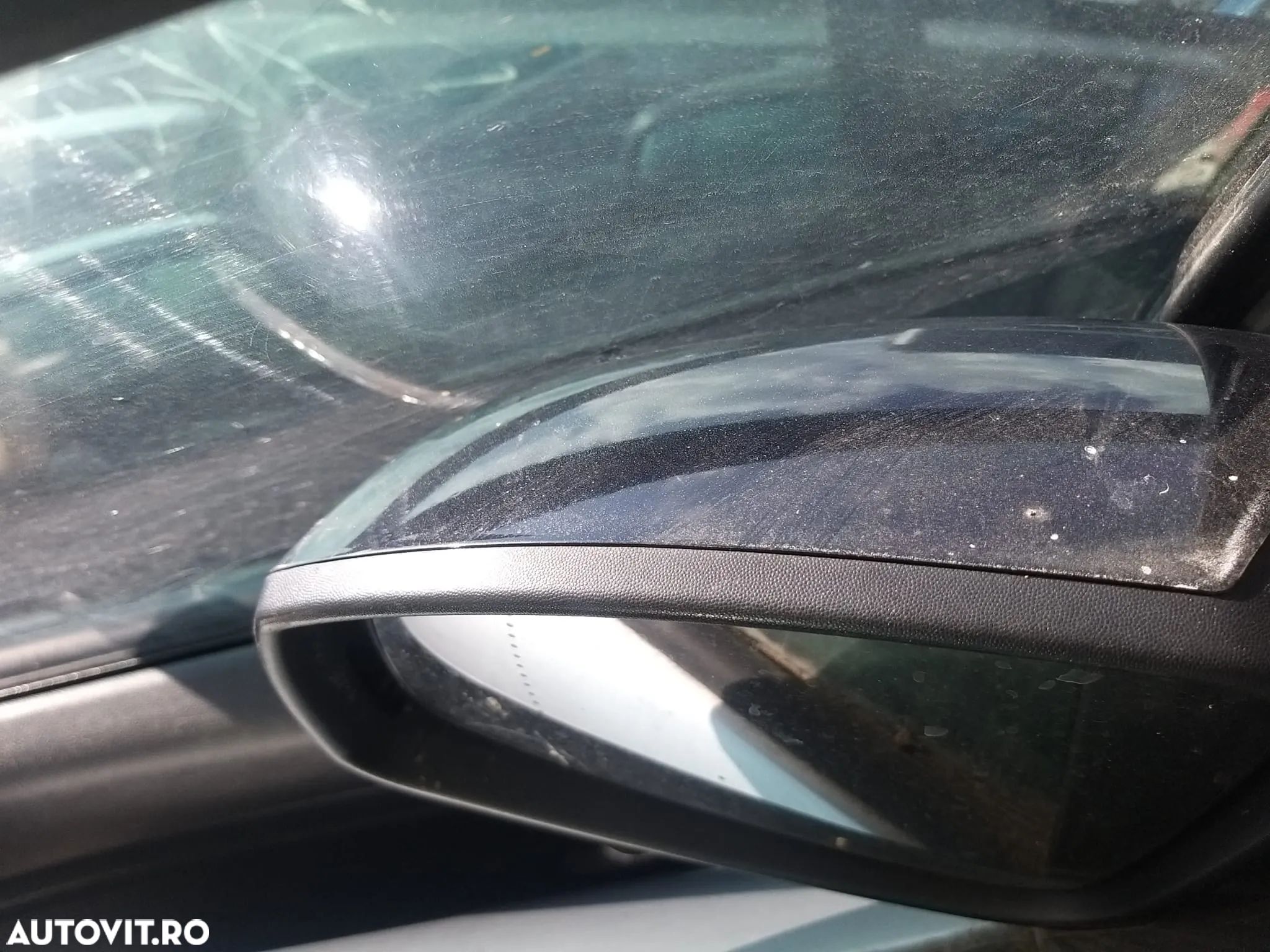 oglinda stanga pentru renault megane 3 2010 - 1