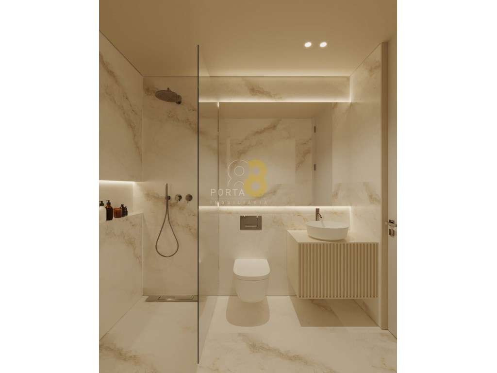 T3 Duplex Recuado, com 6 varandas, 3 lugares de garagem , em condom... - Grande imagem: 3/23