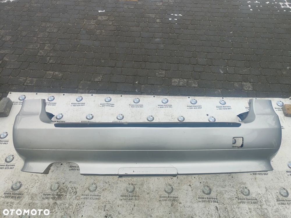 BMW E61 Zderzak tylny tył Titansilber pod hak 354/7 - 2