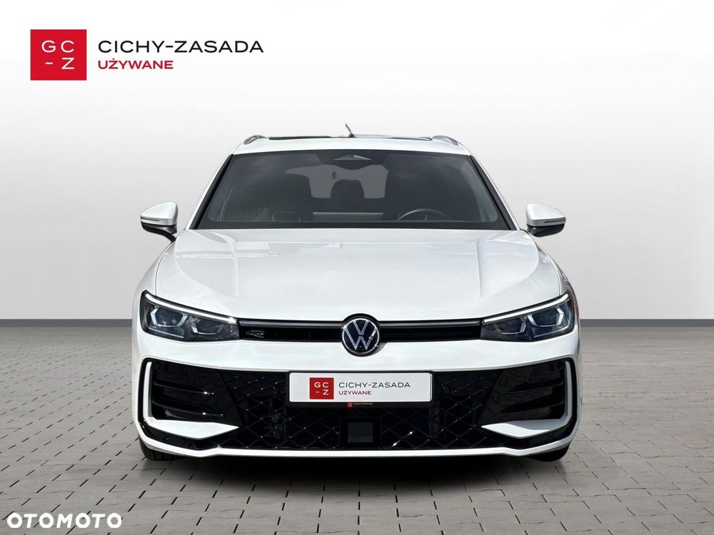 Volkswagen Passat Variant 2.0 TDI SCR 4Mot R-Line DSG - 9